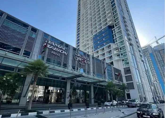 Damac Maison Prive, Lake View - Free Parking