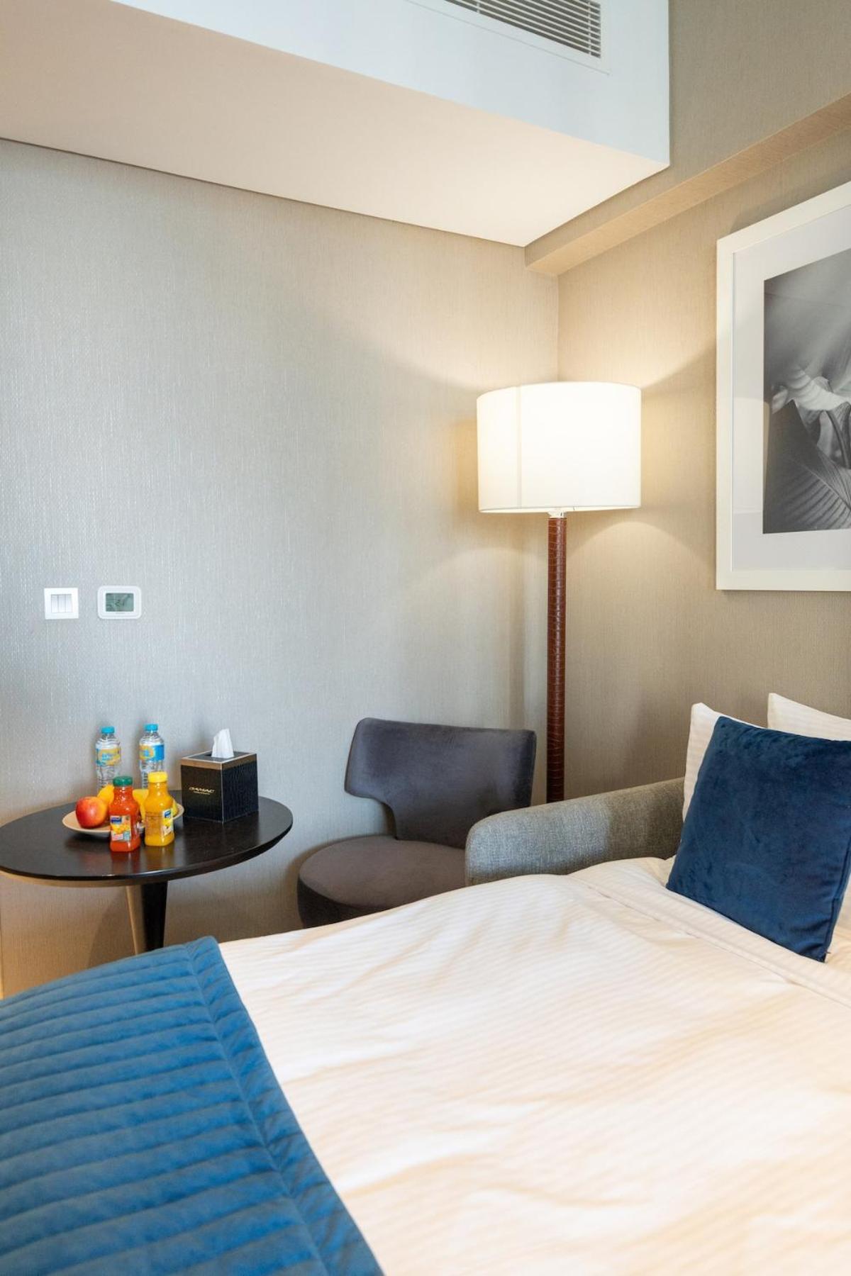 Damac Maison Prive, View - Free Parking Apartment